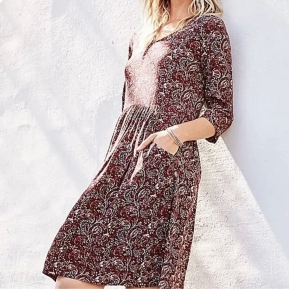 Garnet Hill Dresses & Skirts - GARNET HILL Women's Stella Boho Dress V Neck Paisley 3/4 Sleeve Maroon Red 14